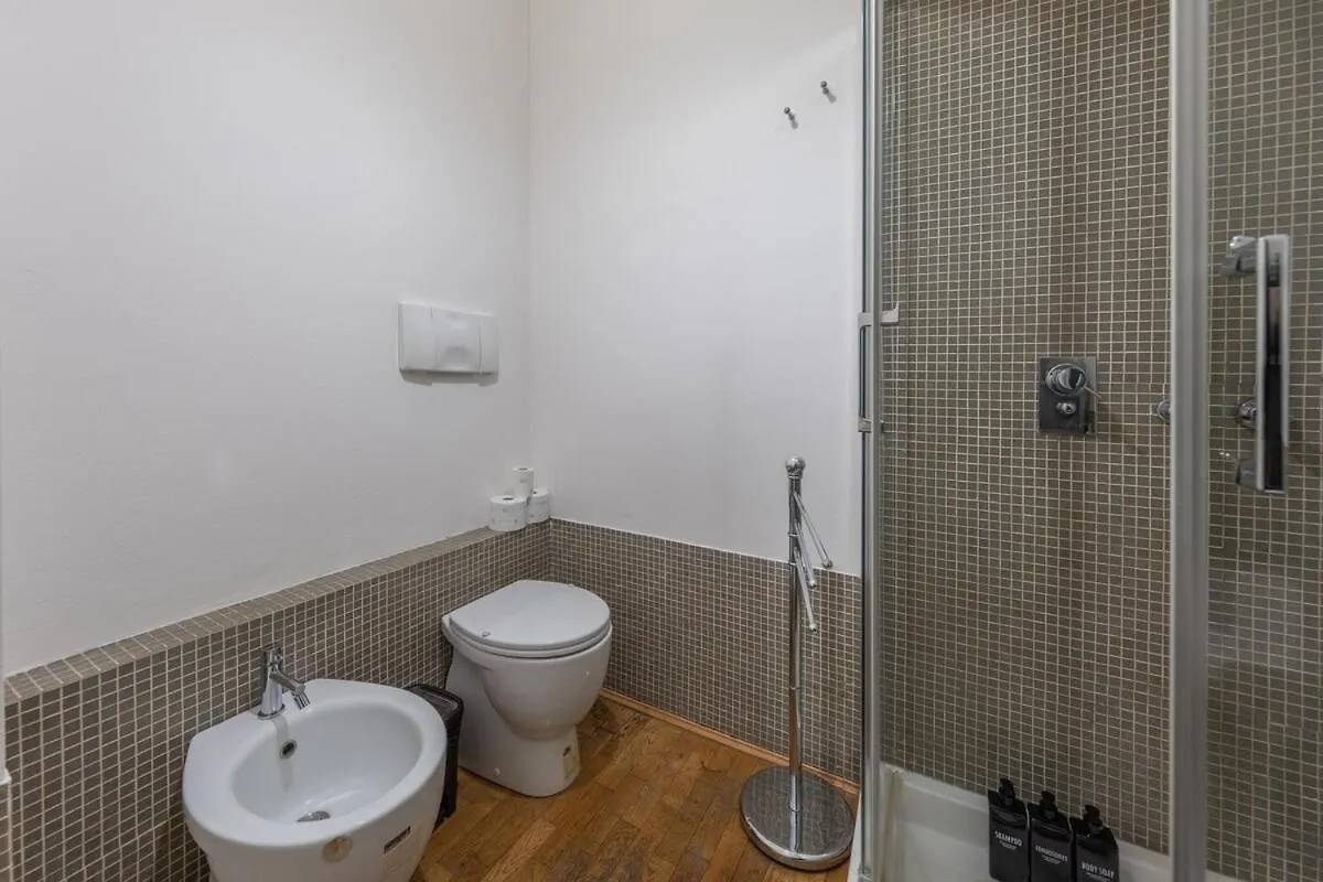 Apartment Meravigliosa Vista Su Citylife-Famagosta M2,Wifi Milan